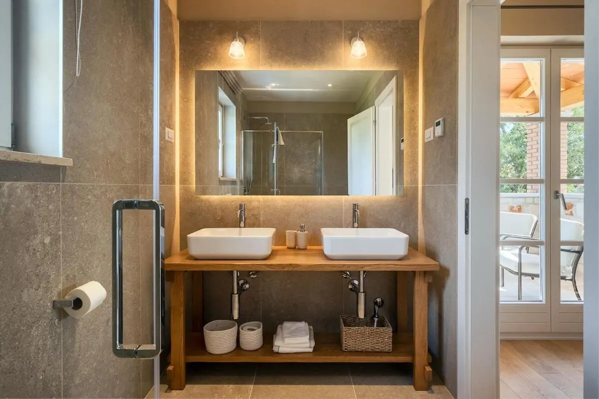 Villa Petra - Fully Equipped For Relaxing Holiday Tar-Vabriga