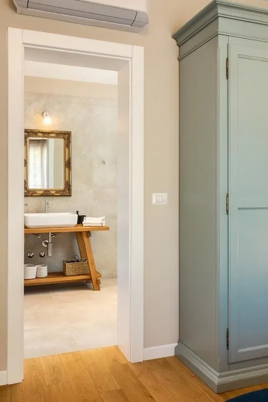 Villa Petra - Fully Equipped For Relaxing Holiday Tar-Vabriga