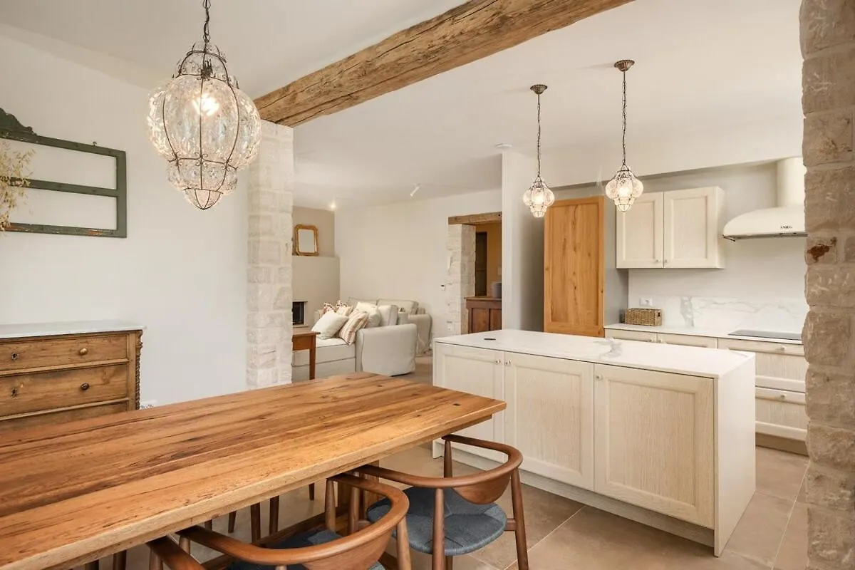 Villa Petra - Fully Equipped For Relaxing Holiday Tar-Vabriga 0*,