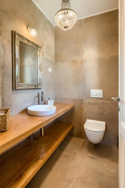 Villa Petra - Fully Equipped For Relaxing Holiday Tar-Vabriga